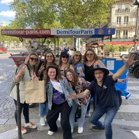 Bild von DEMI TOUR PARIS