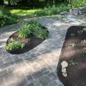 Beautiful patio and landscape design by JCrew Landscaping. Servicing Rush, Chili, Brighton, Greece, Victor, Webster, Fairport, Penfield, Henrietta, West Henrietta, Pittsford, Canandaigua, Honeoye Falls and surrounding towns in Monroe County, NY