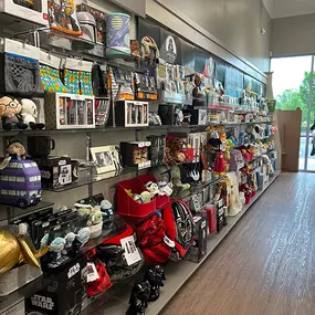 Licensed Merch, Harry Potter, Star Wars, Peanuts Gang and More