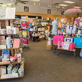 Trendy everyday gifts and more