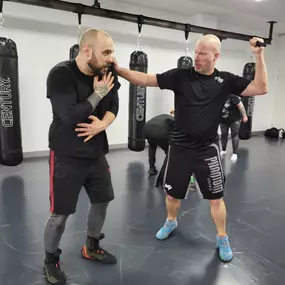 Bild von Selfdefense YOUniversity I Krav Maga Fitness Boxen Functional Fitness