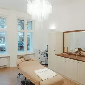 Bild von Faceart Berlin - Kosmetikstudio und Permanent Make-up