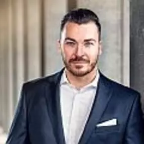 Agenturleititung Roy Bach  - AXA Hauptvertretung Roy Bach - Kfz Versicherung in  Dresden