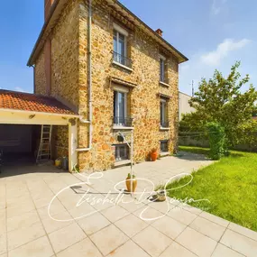 Bild von Elisabeth de Sousa - Agent Immobilier Maisons-Alfort / Est et Sud parisien