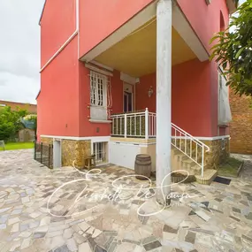 Bild von Elisabeth de Sousa - Agent Immobilier Maisons-Alfort / Est et Sud parisien