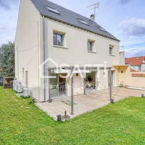 Bild von Elisabeth de Sousa - Agent Immobilier Maisons-Alfort / Est et Sud parisien