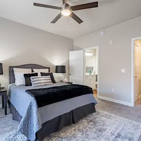Large Bedroom