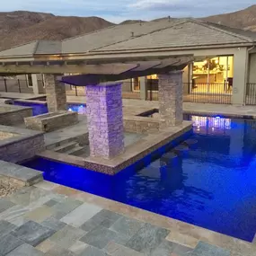 Bild von Robert Allen Pools & Spas / Bullfrog Spas