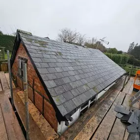 Bild von Even Flo Roofing Ltd