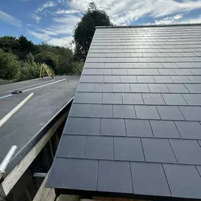 Bild von M Shields Roofing