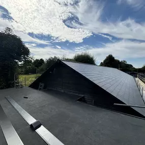 Bild von M Shields Roofing