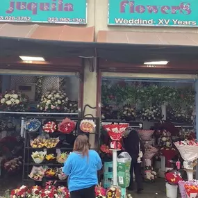 Juquila Flowers - flower store