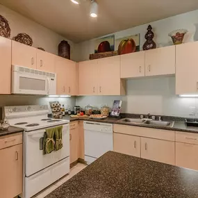 Bild von Grand Estates @ Kessler Park