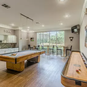Bild von Grand Estates @ Kessler Park