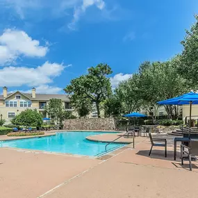 Bild von Grand Estates @ Kessler Park