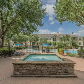 Bild von Grand Estates @ Kessler Park