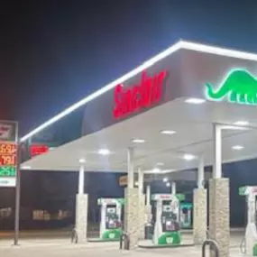 Sinclair gas station fueling island