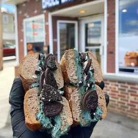 Specialty bagels