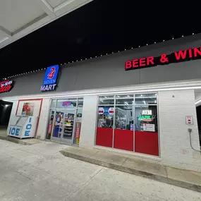 Bild von CoinFlip Bitcoin ATM - 24 Seven Mart (Denton)