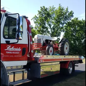 Lakeside Towing & Recovery