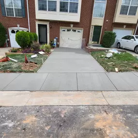 Bild von Advantage Asphalt Paving & Sealcoating, Inc.