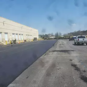 Bild von Advantage Asphalt Paving & Sealcoating, Inc.