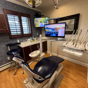 The unmatched quality, cutting-edge dental technology, an inclusive environment, and a commitment to unifying form and function. Dr. Sigismondi, your local West Sayville dentist, has over 40 years of professional dental experience, helping patients from every walk of life. Our dental office follows a simple rule: treat others the way you want to get treated. Our patients are essential and deserve to know it, so we offer a friendly, welcoming experience and foster lasting relationships.

Located 