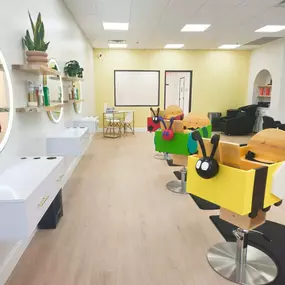 Bild von BUZZ CUTS - Kids Salon