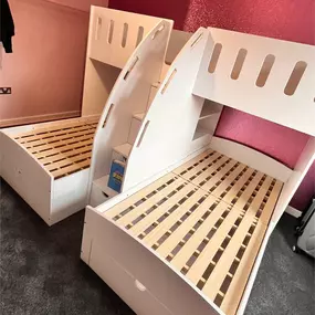 Bild von MK Furnishings