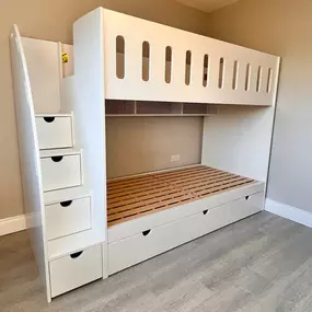 Bild von MK Furnishings