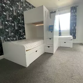 Bild von MK Furnishings