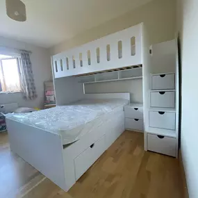 Bild von MK Furnishings