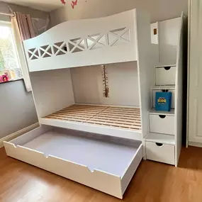 Bild von MK Furnishings