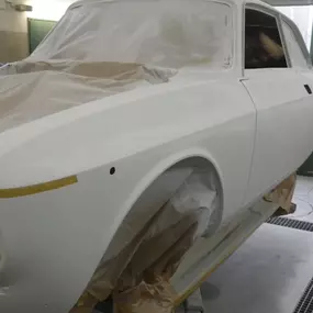 WENN ES BESSER ALS NEU SEIN SOLL
Dann kommt Ihr Oldtimer gleich zu uns