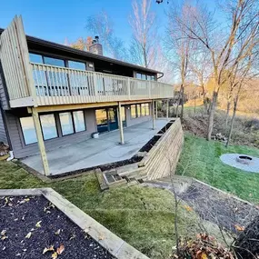 Gorgeous retaining wall setup in Saint Charles, IL