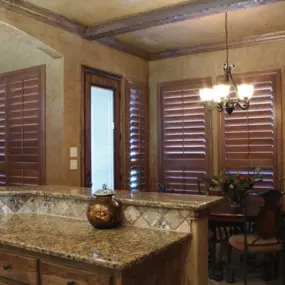 Bild von Vineyard Blind & Shutter