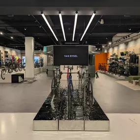 Bild von VAN RYSEL Brand Experience Shop