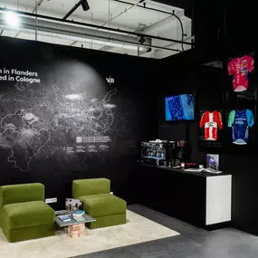 Bild von VAN RYSEL Brand Experience Shop