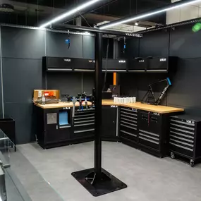 Bild von VAN RYSEL Brand Experience Shop