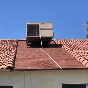 Bild von Done Right Roofing LLC