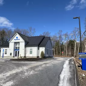 182 West Main Street, Avon, Connecticut - PeoplesBank is the largest community bank in Western Massachusetts and a leader in LEED® certified construction, green energy financing, charitable contributions, and employee volunteerism. PeoplesBank - Real. Simple. Banking. Member FDIC |  Equal Housing Lender NMLS# 644060