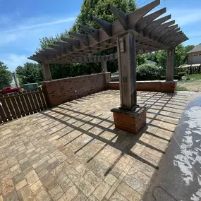 Bild von Backyard Barber Lawn Care and Landscaping