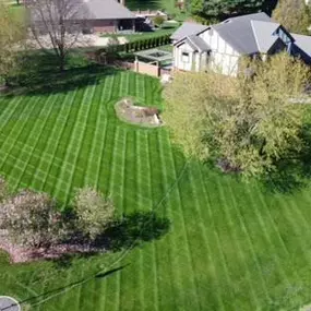 Bild von Backyard Barber Lawn Care and Landscaping