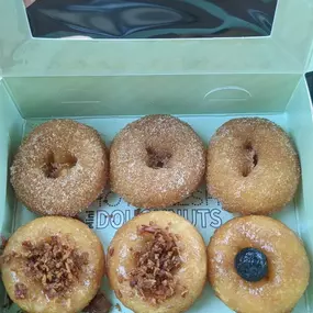Mini Doughnuts