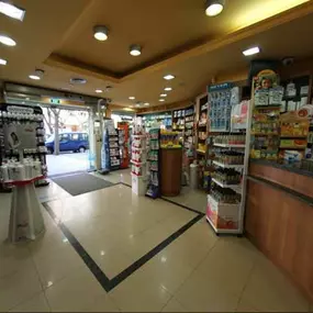 farmacia-coret-interior-02.jpg