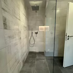 Bild von Pretzer Dieter Meisterbetrieb Bäder Wasser Wärme