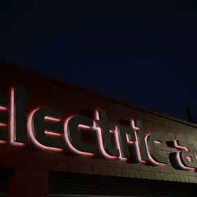 Bild von Electric Ave Thousand Oaks