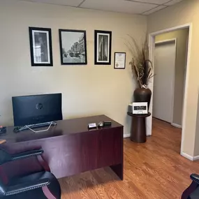 Notary Services office-Flores Notary Services