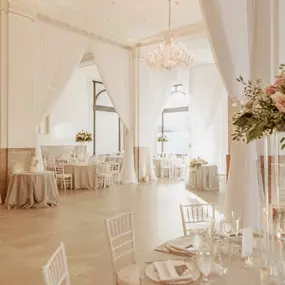 Bild von Ballroom at the Providence G