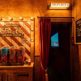 Hickory's Smokehouse Swindon - Fro-Co Creation Station